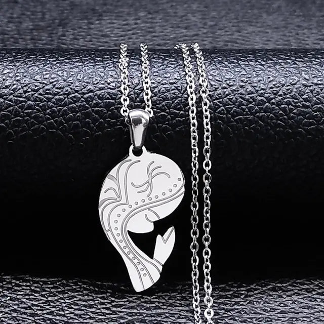 Necklace for mom